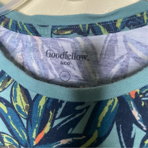 Goodfellow & Co Tropical Leaf Print T-Shirt Size Green Size M - Picture 4 of 6